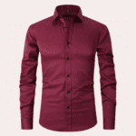 Bordeauxrood stretch overhemd voor heren met lange mouwen, knoopsluiting en klassieke kraag. Perfect voor formele en casual gelegenheden.