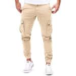 Beige cargobroek voor heren met zakken, casual stijl, comfortabele pasvorm, ideaal voor dagelijks gebruik. Perfecte keuze voor modebewuste mannen.
