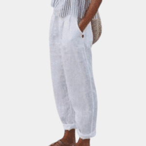 Witte linnen broek voor dames, casual en luchtig ontwerp, ideaal voor zomerse outfits. Comfortabele pasvorm met elastische tailleband.