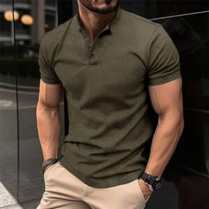 Olijfgroen poloshirt voor heren, korte mouwen, knoopsluiting, casual stijl, geschikt voor dagelijks gebruik, modieus en comfortabel.